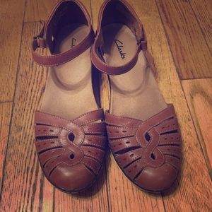 Clarks brown leather Mary Jane style shoes